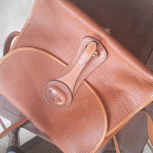 Dooney and bourke crossbody bag